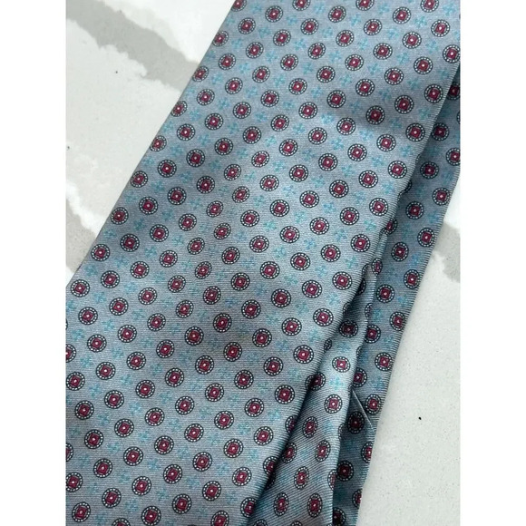 Yves Saint Laurent Neckwear Geometric Pattern 100% Silk Tie - Picture 2 of 4